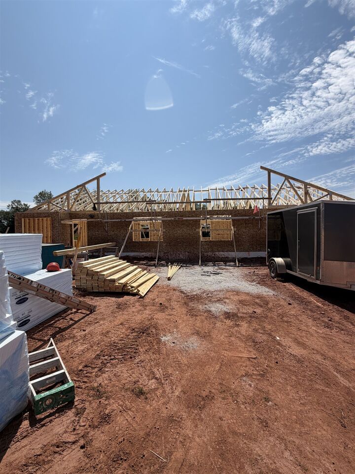 Property Photo: 182 Rogerson Street PE C1E 3W4