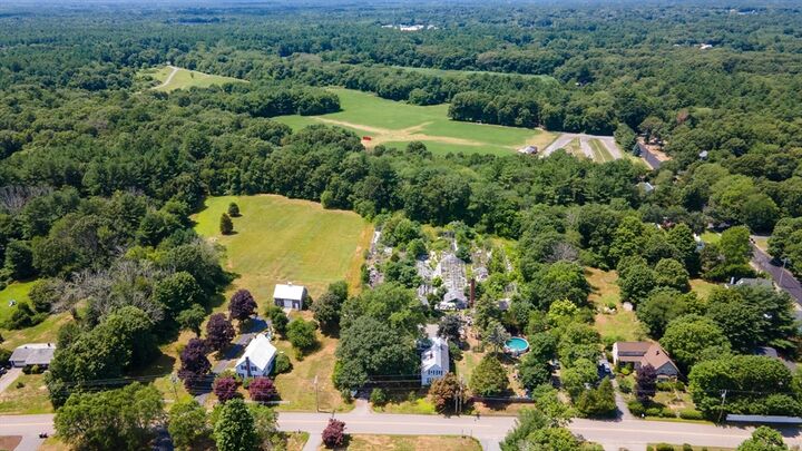 Property Photo:  977 R Summer St  MA 02324 