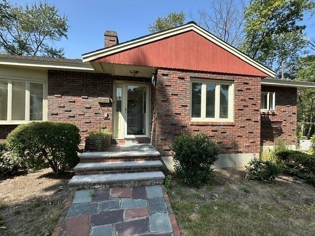 Property Photo:  27 Lantern Ln  MA 02026 