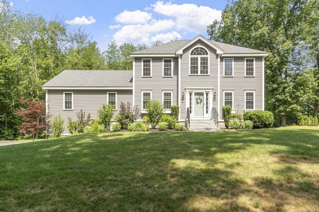 Property Photo:  95 Prescott St  MA 01543 