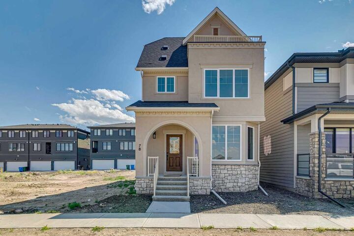 Property Photo: 78 Bluerock Hill SW AB T2Y 0V6