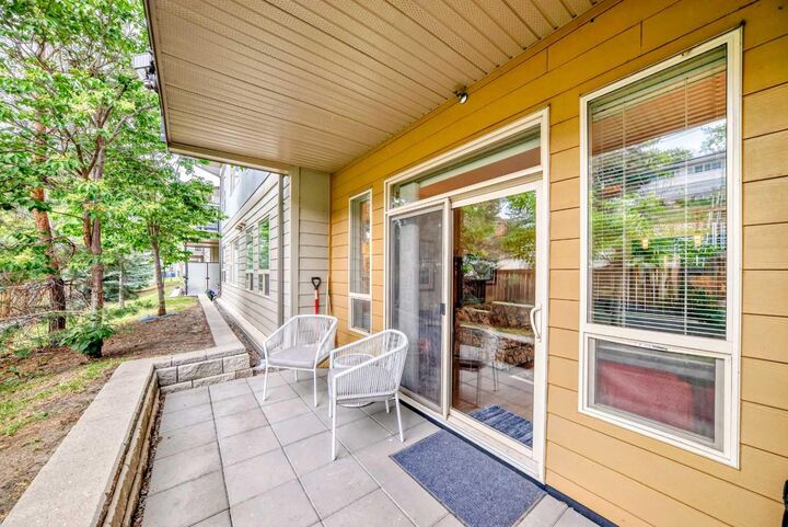 4303 1 Street NE 427 — photo 1