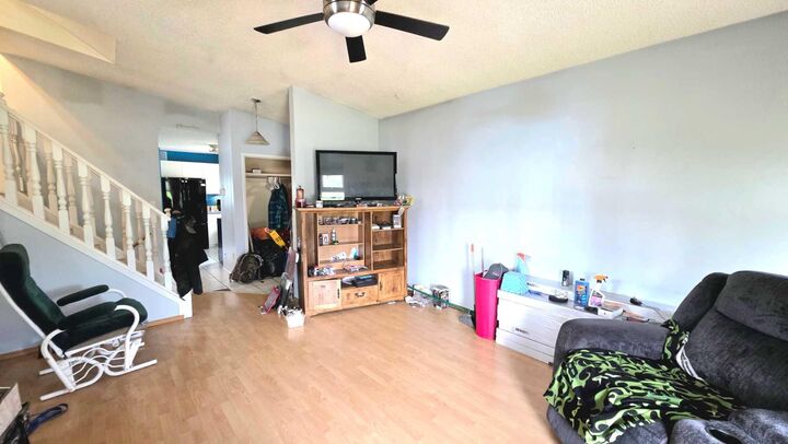 Property Photo:  6309 93 Street  AB T8W 1A1 