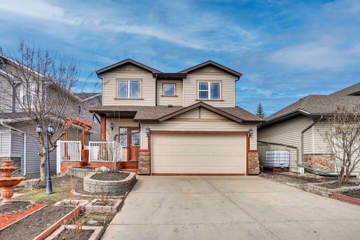 Property Photo: 89 Everoak Drive SW AB T2Y 0C6