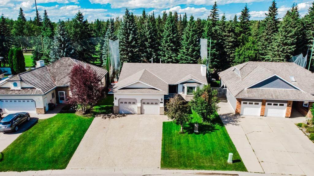 Property Photo:  9310 Wedgewood Drive N  AB T8W 2G5 