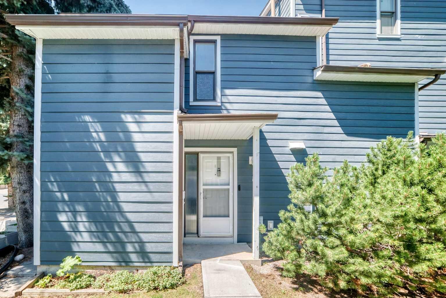 Property Photo:  208 Grier Terrace NE 1  AB T2K 5Y7 