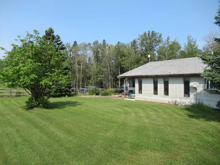 Property Photo: 420035 Range Road 32 AB T0C 2J0