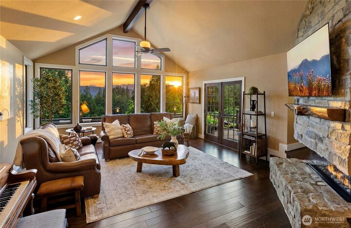 Property Photo: 32440 SE 54th Street WA 98024