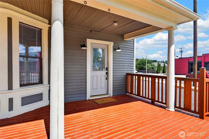 Property Photo:  301 W Main Street  WA 98272 
