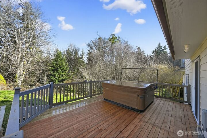 Property Photo:  844  Holbeck Drive  WA 98282 