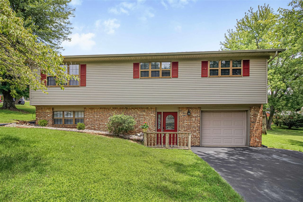Property Photo:  201 Simmental Lane  KY 42141 