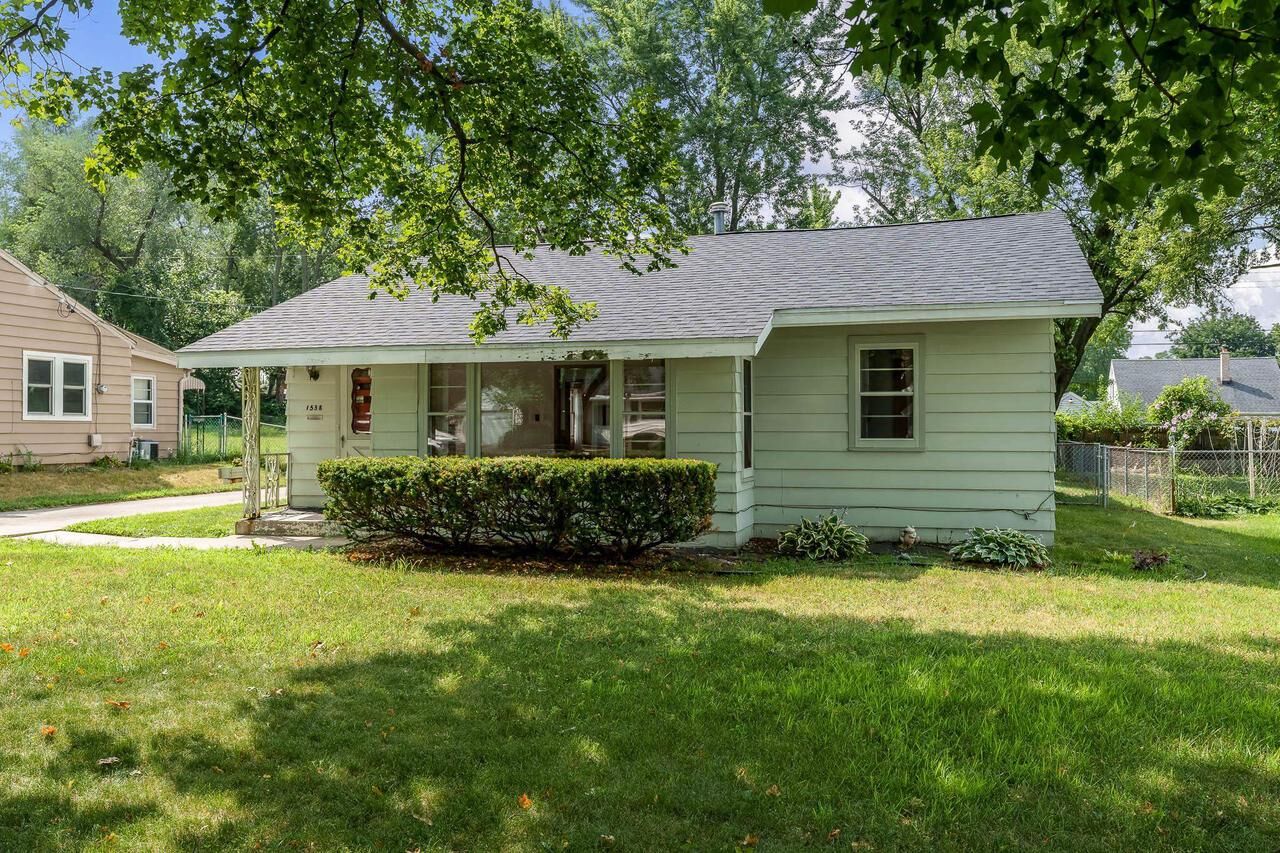 Property Photo:  1538 Vernon Avenue  WI 53511 
