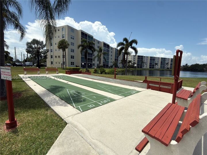 Property Photo:  141 SE 3rd Ave 106  FL 33004 