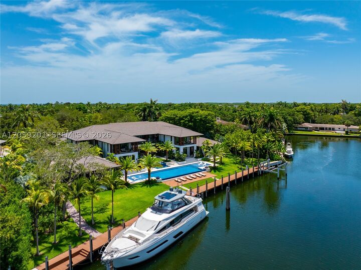 Property Photo: 641 Leucadendra Dr FL 33156