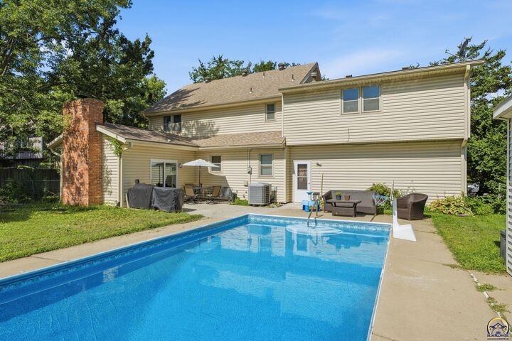 Property Photo:  3418 SE Burton St  KS 66605 