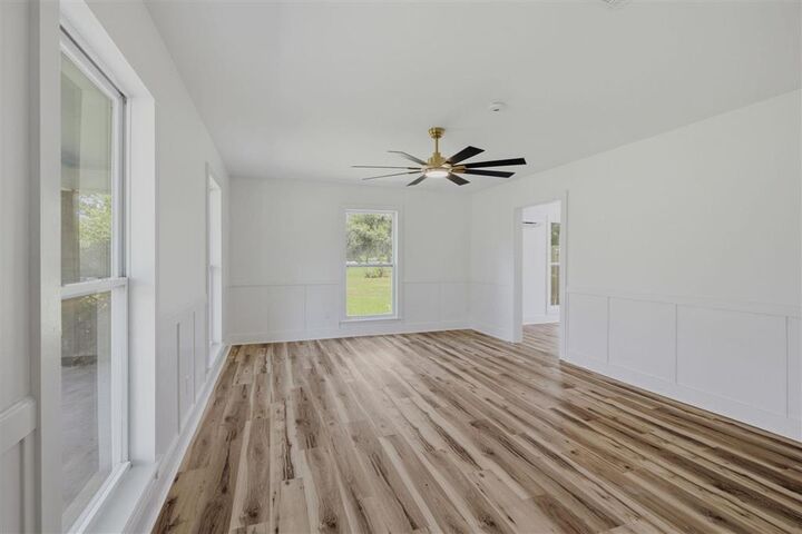 Property Photo:  2856 Scarlett Drive  LA 70611 