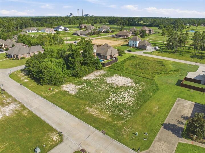 Property Photo:  1912 Bobby Jones Way  LA 70669 