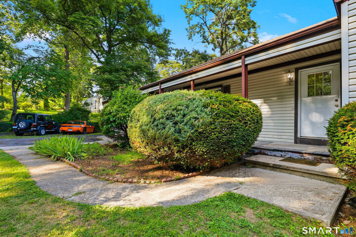 Property Photo:  26 Anson Road  CT 06850 