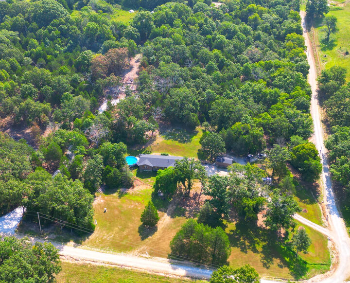 Property Photo:  8814 County Road  MO 65608 