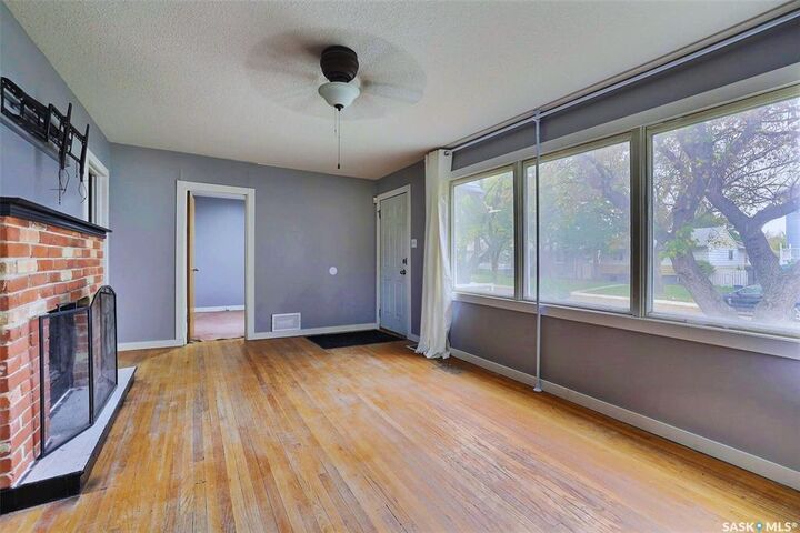 Property Photo:  840 Argyle Street  SK S4T 3P8 