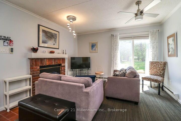 Property Photo: 15 Dawson Drive 6 ON L9Y 5B4