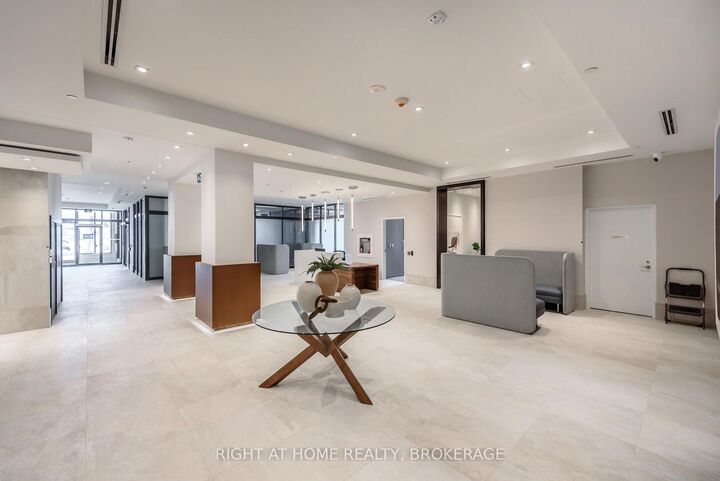Property Photo:  385 Winston Road 712  ON L3M 0J2 