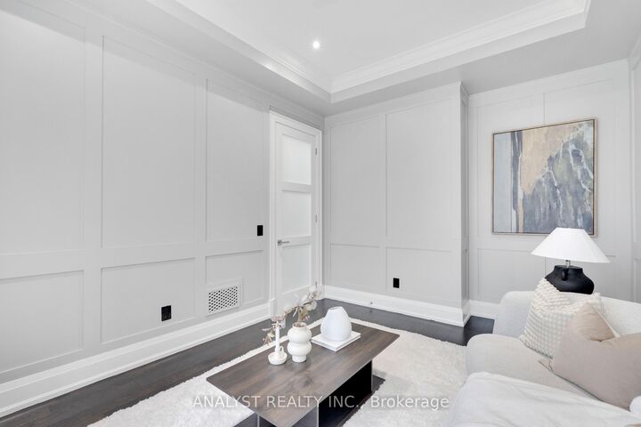 Property Photo: 106 Donhill Crescent ON L0J 1C0