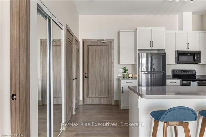 Property Photo: 820 Gardiners Road 207 ON K7M 3X9