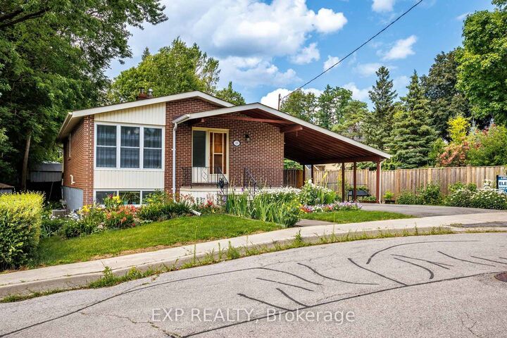 Property Photo: 30 Harrison Avenue ON L4G 1E1