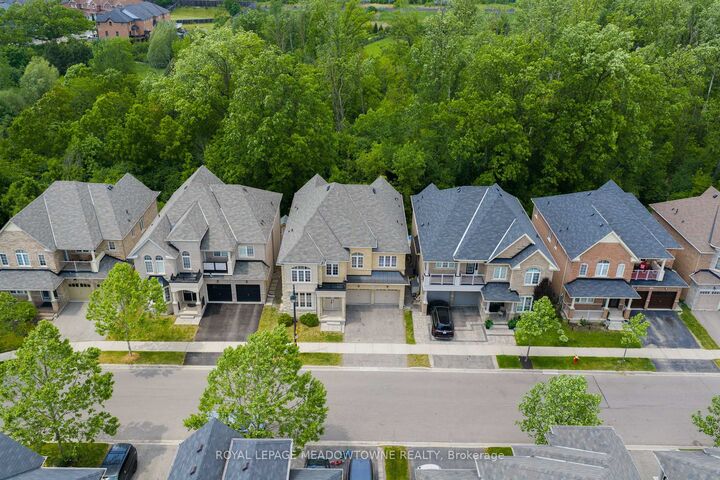 332 McGibbon Drive — photo 1