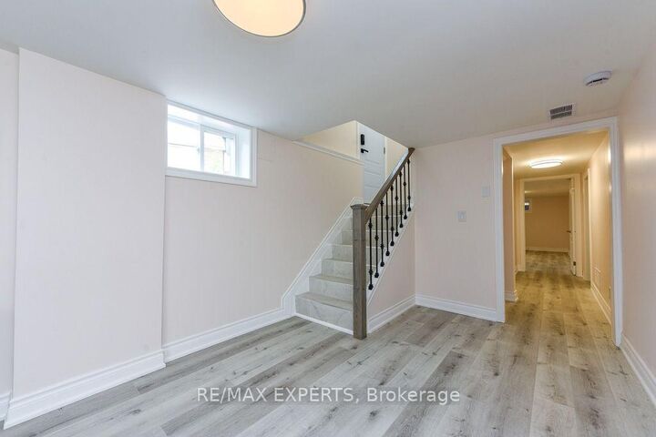 Property Photo:  22 Rubydale Gardens  ON M9L 1B9 