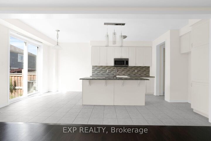 Property Photo:  353 Grovehill Crescent  ON N2R 0K8 