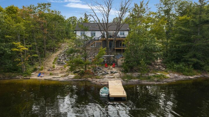 Property Photo: 20 Hawkins Point Road ON P0C 1H0