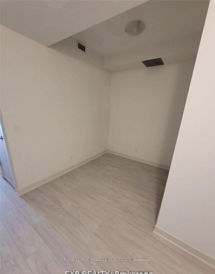 Property Photo:  90 Glen Everest Rd Road 315  ON M1N 0C3 