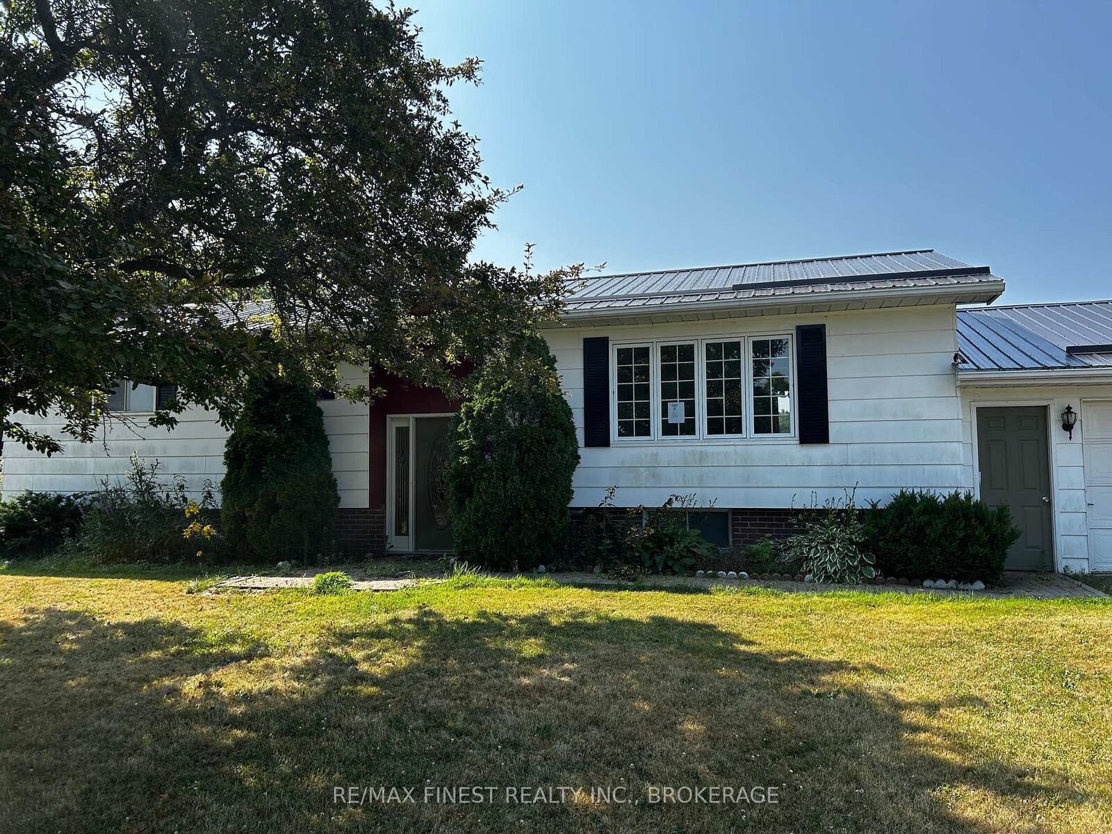 Property Photo:  220 Eden Grove Road  ON K0E 1L0 