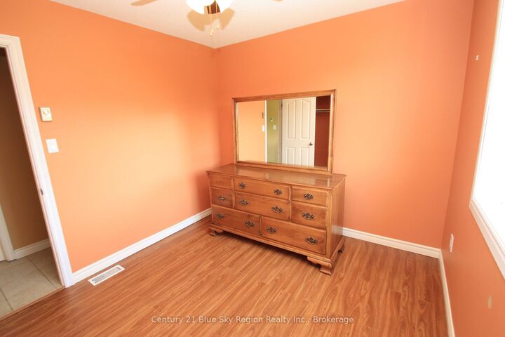 Property Photo:  25 Meadow Drive  ON P0H 1K0 
