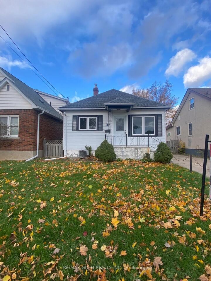 Photo de la propriété:  55 Hamilton Street  ON L2S 1K8 