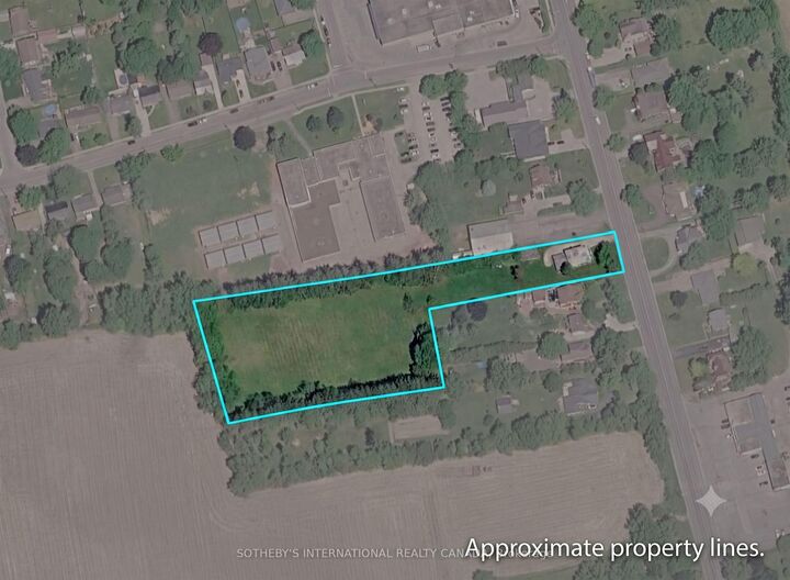 Property Photo:  498 Norfolk Street S  ON N3Y 2X5 