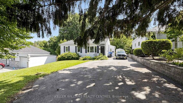 Property Photo:  185 Newton Street Lower  ON L3Y 3K6 