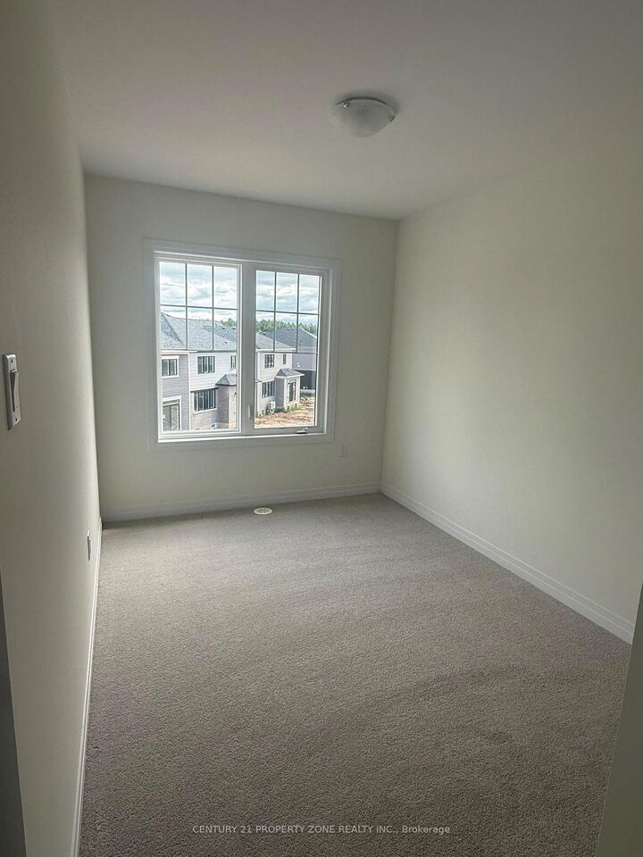 Property Photo:  19 Vanderburgh Lane  ON L2V 0R1 