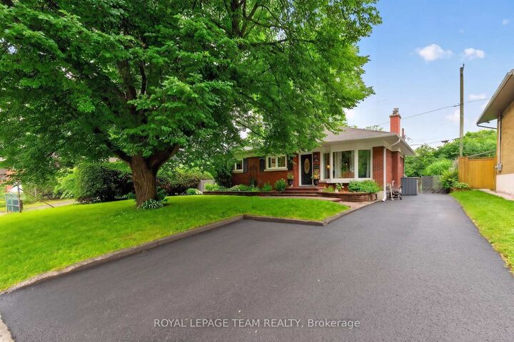 Property Photo: 1144 Cline Crescent ON K2C 2P2