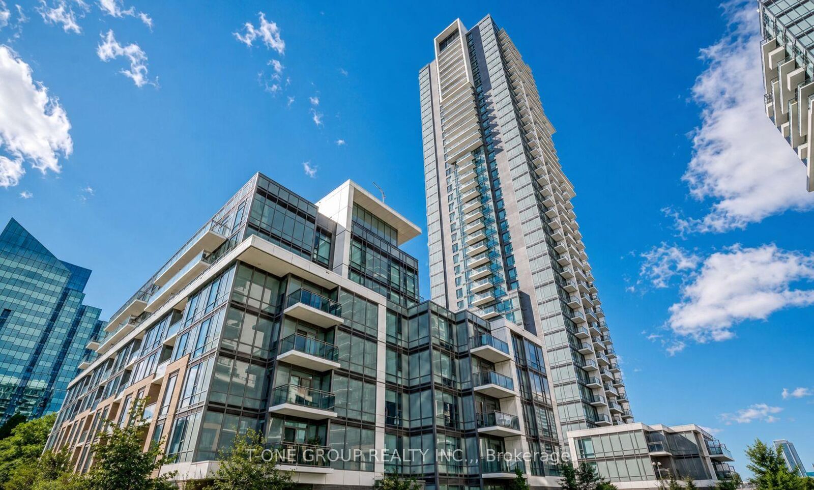 Property Photo:  55 Ann O'Reilly Road 1403  ON M2J 0E1 