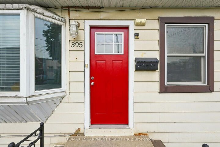 Property Photo: 395 Avondale Street ON L8L 7C8