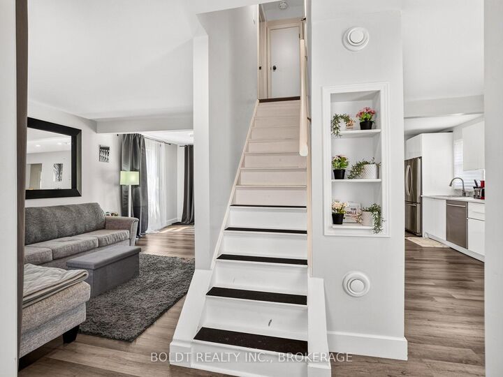 Property Photo: 642 Penner Road ON L0S 1J0
