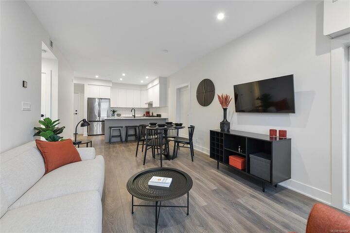 Property Photo: 1114 Samar Cres #306 BC V9B 7C5