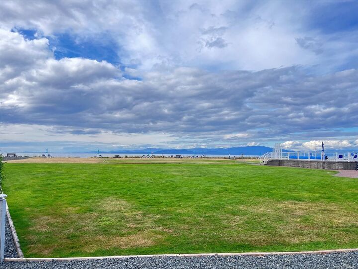 Property Photo: 200 Corfield St #305 BC V9P 2H5