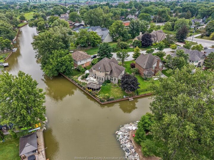 Property Photo:  476 Mei Lin Crescent  ON N8N 4V8 