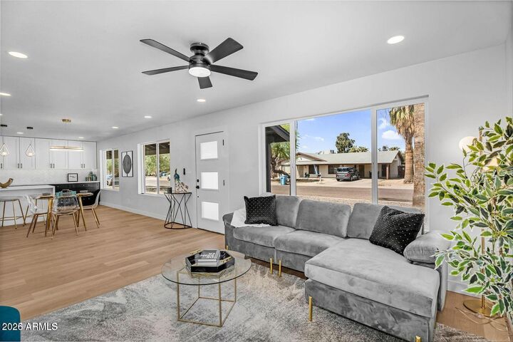 Property Photo:  14635 N 37th Place  AZ 85032 