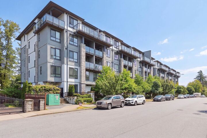 Property Photo: 15351 101 Avenue 116 BC V3R 0G2