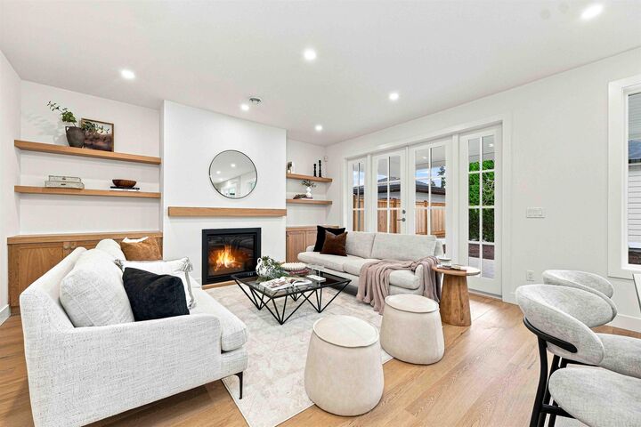 Property Photo: 5841 48A Avenue BC V4K 1Y5